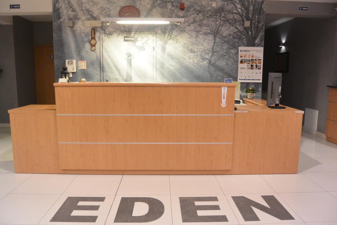 Hotel Eden Rzgow Εξωτερικό φωτογραφία